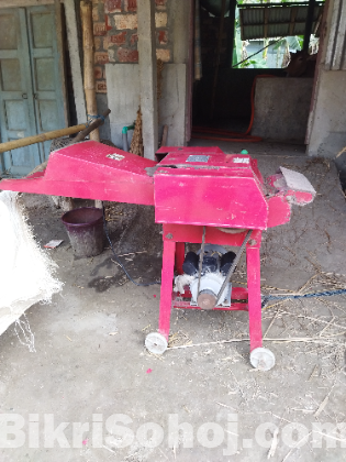 Hay and grass (Chaff) cutter